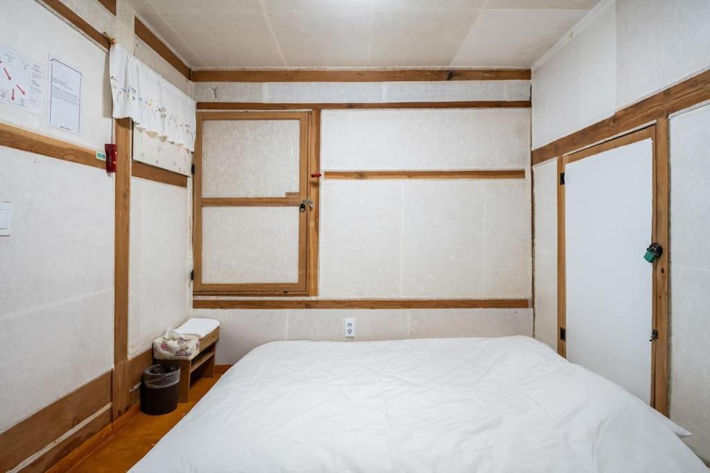 Namhyundang - Hanok Korean Traditional House Seoul Eksteriør bilde